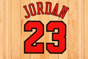 美加墨联合举办-铁血魔兽德罗巴二十连败，斯坦福桥的王座还能撑多久？